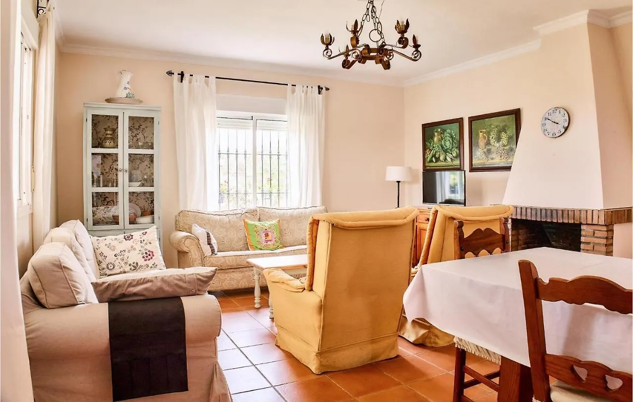 4 Bedroom Beautiful Home In Conil De La Frontera 0*,